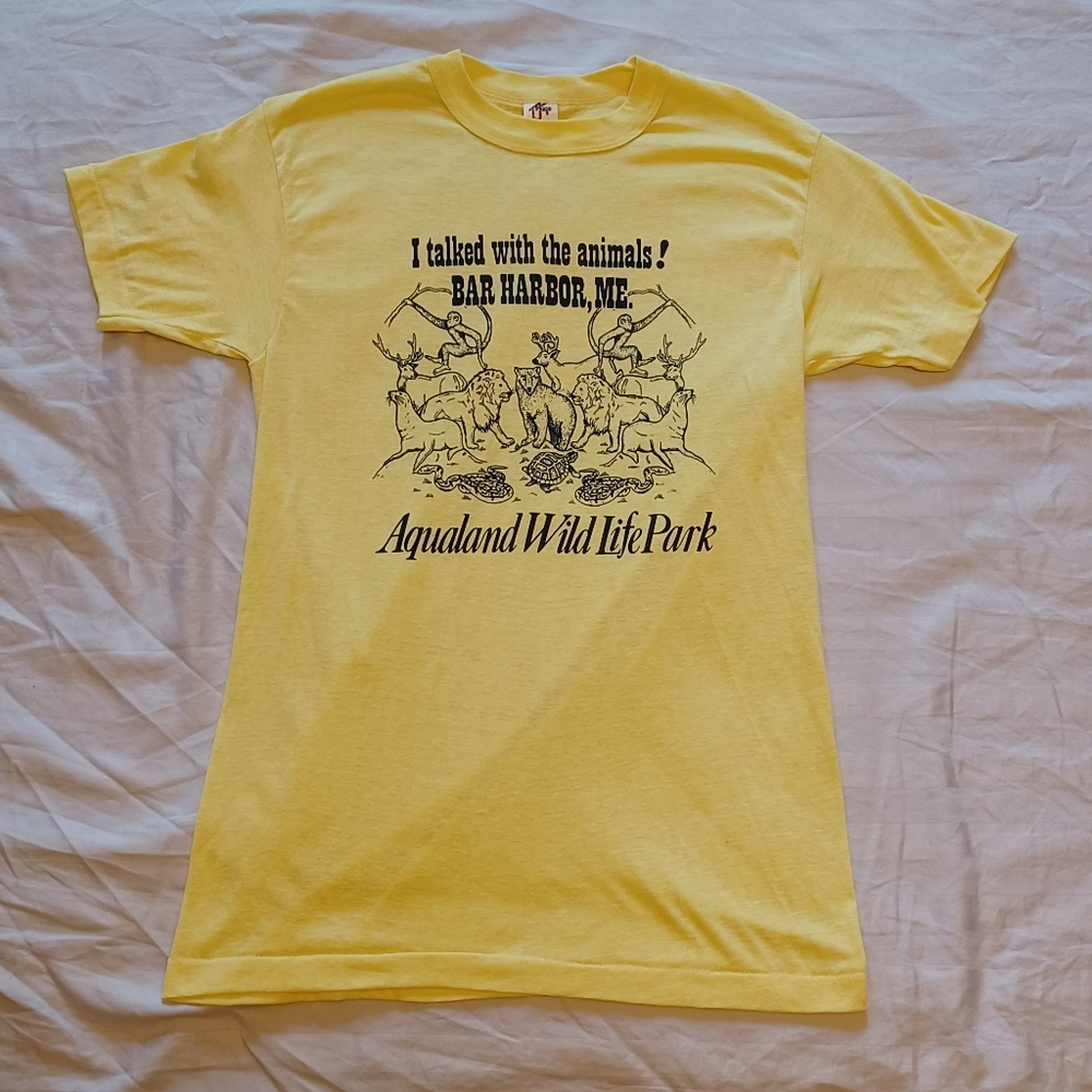 1980s Tee Jays Aqualand Wildlife Park Bar Harbor ME Yellow T-Shirt Adult Size L